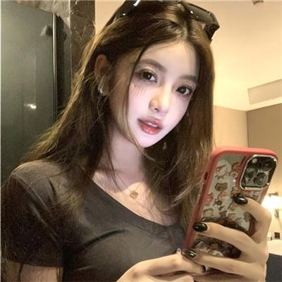 那女孩真帅